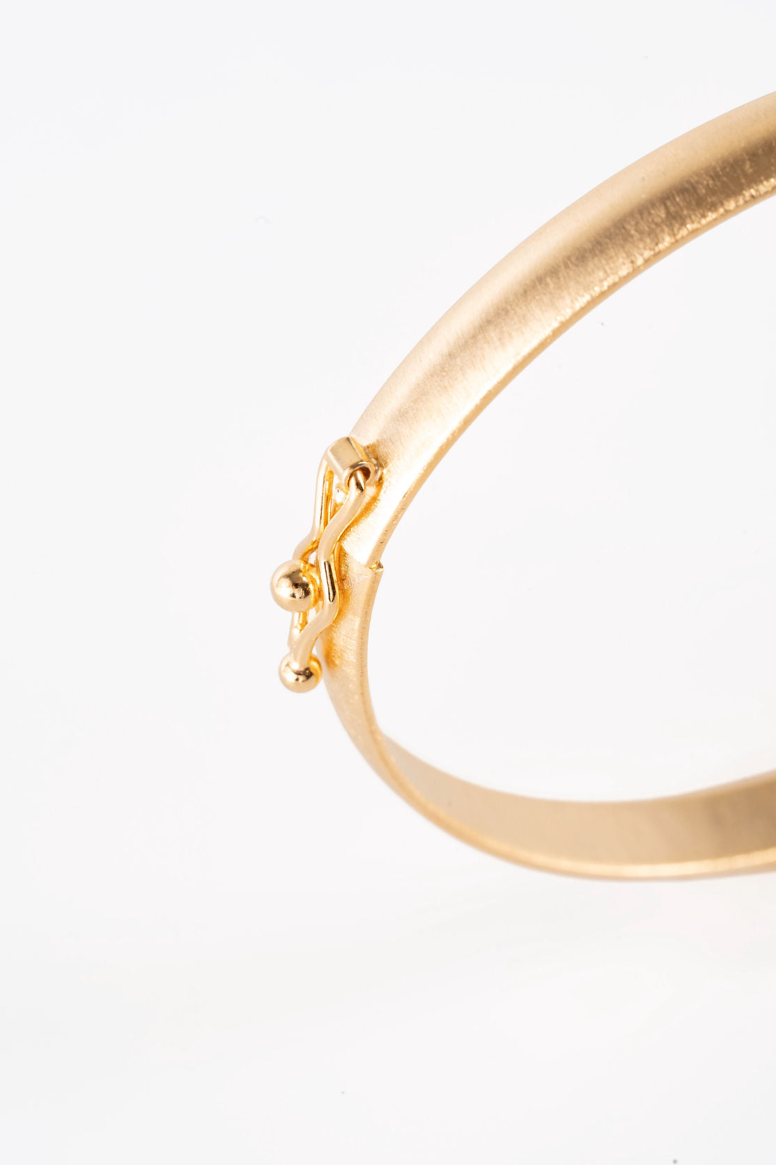 Salvador Bangle